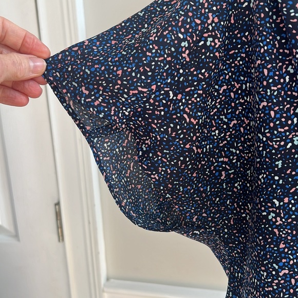 BANANA REPUBLIC - V NECK BLOUSE - SIZE L - Picture 3 of 6